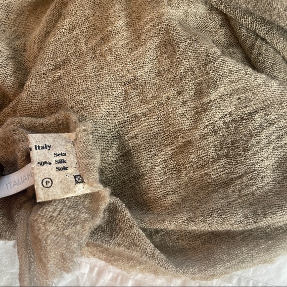 Luxe Fur Cashmere Silk Wrap - Picture 5 of 6
